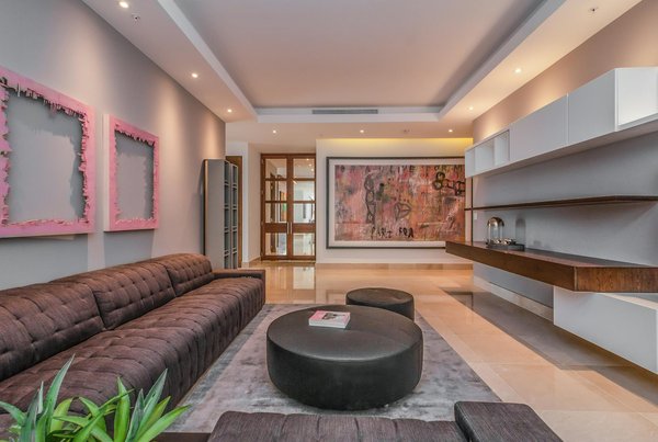 What Are the Innovations Shaping the Future of UK Automotive Industry?